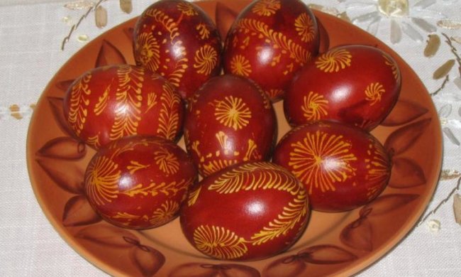 Великдень 2018: найпростіший та найкращий спосіб пофарбувати яйця