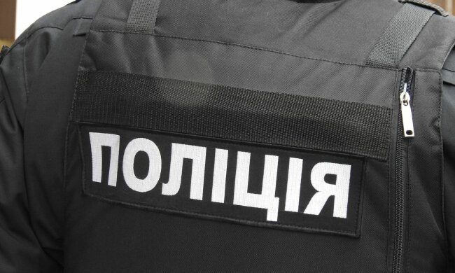 На Хмельниччині батька з однорічним сином поховали без священика - повісив малюка і накинув на шию петлю