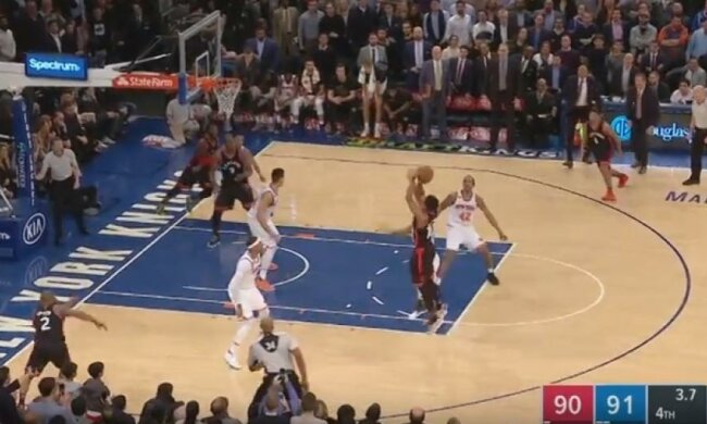 Победный бросок Дерозана возглавил топ-10 моментов дня НБА