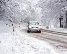 Как управлять автомобилем в гололед: советы экспертов