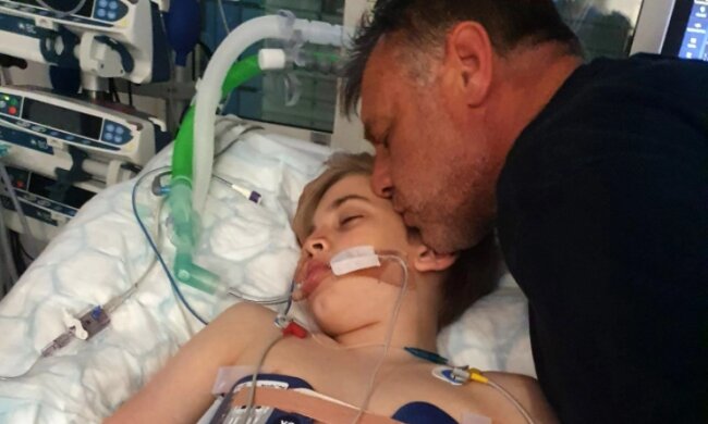 Арчі Баттерсбі з батьком, фото: The Sun