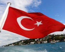 Госслужащих Турции не будут выпускать из страны