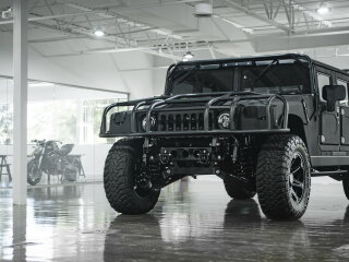 Hummer H1, carscoops