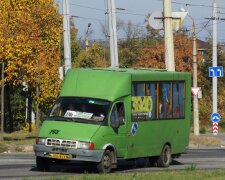 Заручники допотопних тарантайок: харків'яни не можуть потрапити на роботу через маршрутки