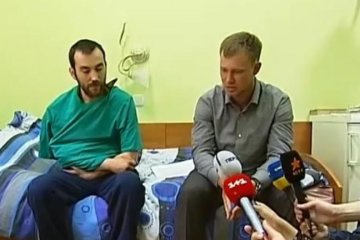 Колишні російські військові зустрілись з полоненими ГРУшниками