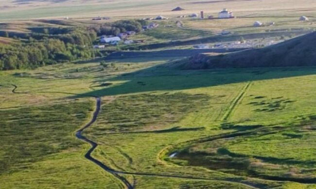 Суровые йети, призраки и НЛО терроризируют уральские деревни: фото