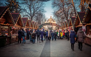 Вихідні на Новий рік 2020: на скільки затягнуться зимові канікули