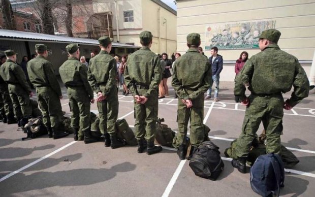 Больше пушечного мяса: оккупанты обдурили крымчан