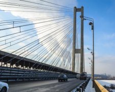 Дорожники перекриють ключовий київський міст