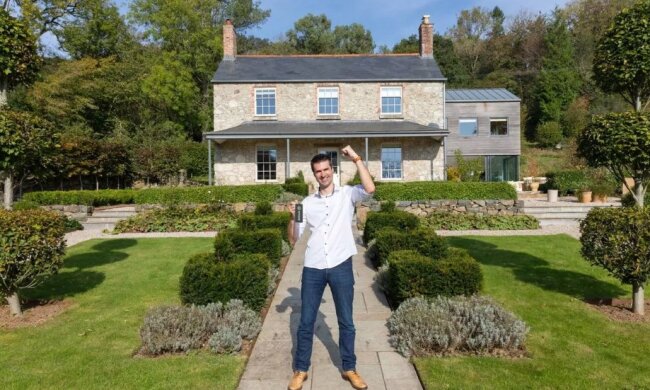 Британець виграв шикарний маєток та ледь його не втратив. Фото Daily Mail