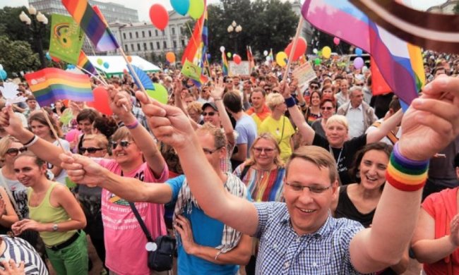 Учасники ЛГБТ-фестивалю в Одесі проведуть фуршет