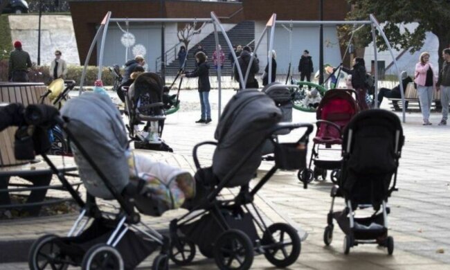 Алименты, фото: Unian