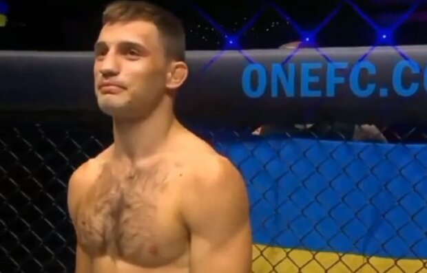 Український боєць UFC, програвши "виграв" більше через противника: "Пропускав по пузу"