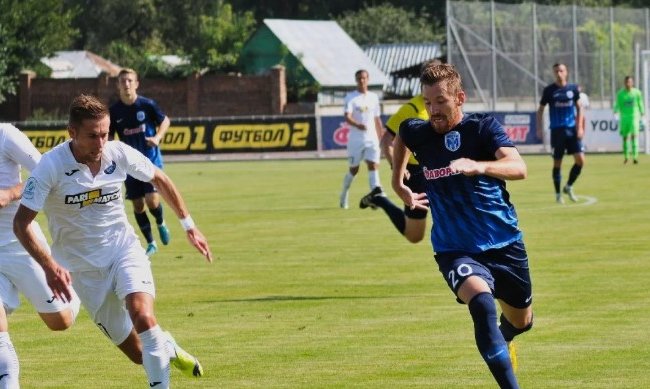 УПЛ: Десна и Арсенал-Киев уверенно победили на выезде