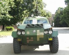 "Укроборон" поставив 10 вітчизняних броньовиків в армію