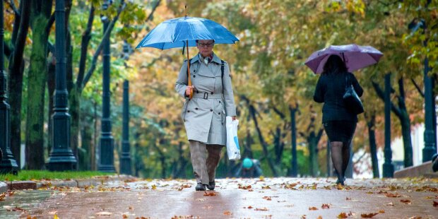 Погода на 25 вересня: синоптик прогнозує наближення дощів, кому пощастить зануритися з головою в осінь