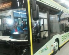 У Львові презентували перший український електробус