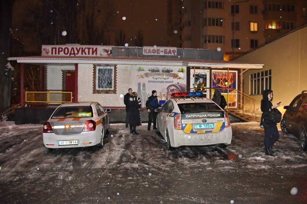 У Києві юний злодій зухвало пограбував збройовий магазин, але забув "зберегтися"