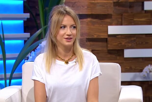 Леся Никитюк, скриншот из видео