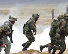 Азербайджан влаштував масштабний огляд військ на Великдень