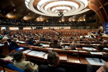 В ЕС набросились на Украину с жесткими условиями: немедленно перезапускать