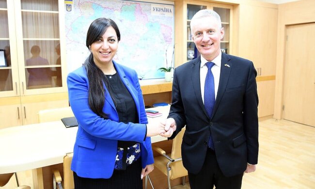 Вальдемарас Сарапинас и Мэри Акопян