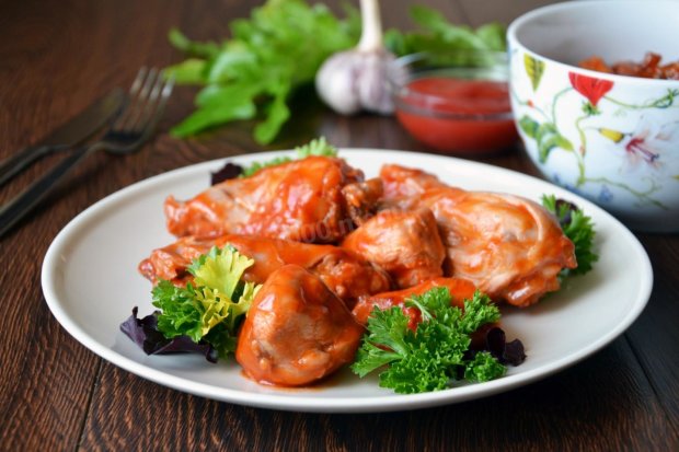Курица с томатным соусом: самый быстрый рецепт