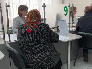 Пенсіонери. Фото: скрін youtube