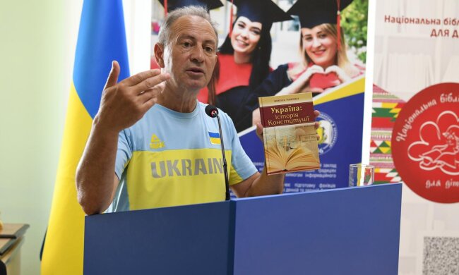 Николай Томенко