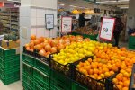 Супермаркет, фрукты: фото Знай.ua