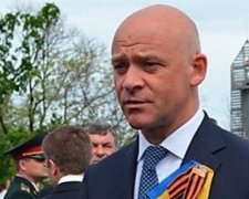 Фірсов знайшов у Труханова російський паспорт