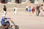 Вулиці Тернополя заполонили копи - мийте руки і одягайте маски