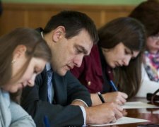 Чиновники рискнули проверить знание соловьиной