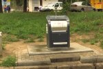 Тернополяни підняли на сміх роботу комунальників - мітингувати зібралися