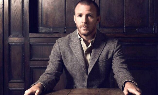 Гай Ричи снял рекламу России в спальном районе Киева: видео