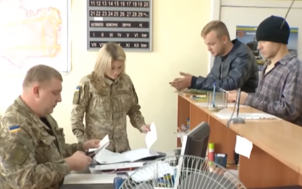 Коли повістка вважається незаконною: юристка прояснила важливу деталь