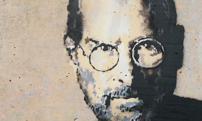 Син мігранта Стів Джобс у таборі біженців (фото)