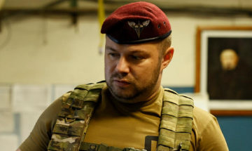 Маневр, дрони та ліквідовані комбати: Кирило Сазонов розповів як ДШВ під командуванням Апостола ламають тактику ворога