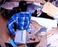 Пива захотілося: неадекватний ветеран розніс продуктовий магазин