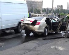 Відірвало ногу: Київ сколихнула страшна ДТП