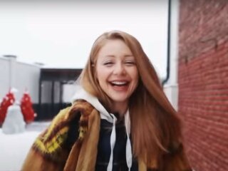 Тина Кароль, скриншот из видео