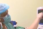 Новонароджену принцесу розбив інсульт, мама ридає і молиться: "Вікуся, живи"