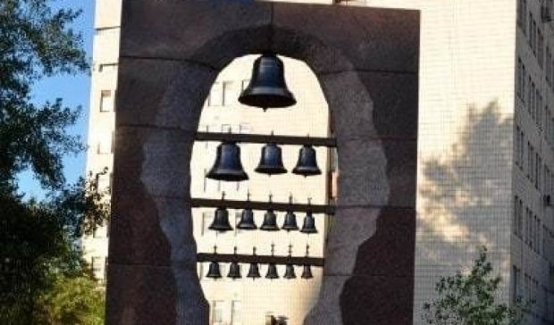 В Киеве появился музыкальный памятник (ФОТО)