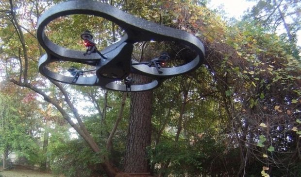 Швейцарские дроны смогут выследить людей в лесу (видео)