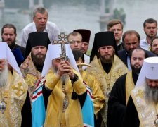 Московские попы осатанели от Единой церкви Порошенка 