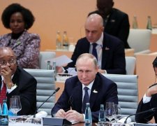 Русофоби: Путін цинічно "зубоскалив" щодо України
