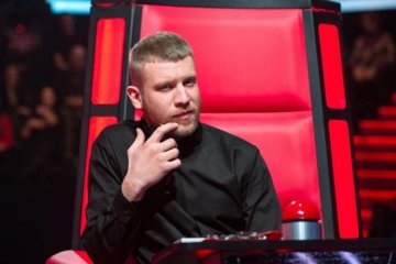 Не узнать: Дорн кардинально сменил имидж