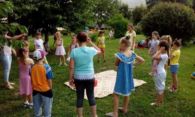 Шкільний літній табір