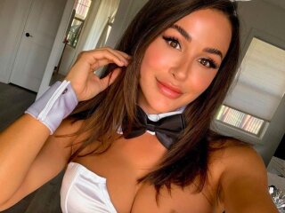 Ана Чері, instagram.com/anacheri/