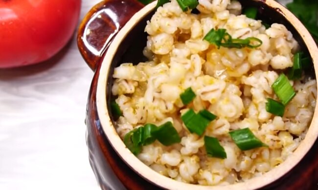 Перловка с грибами, фото: кадр из видео